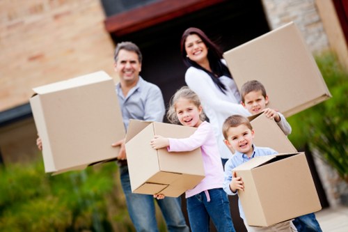 Packing and loading help for a Shoreditch move